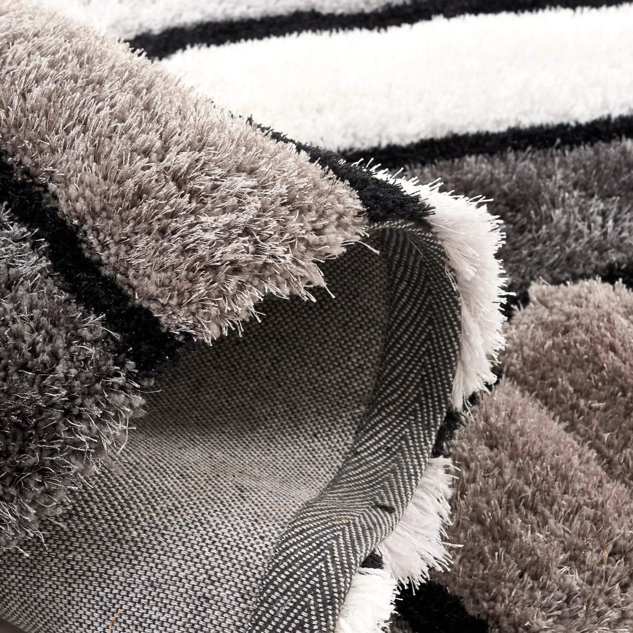 Neutral 3D Geometric Shaggy Rug - Hawaii